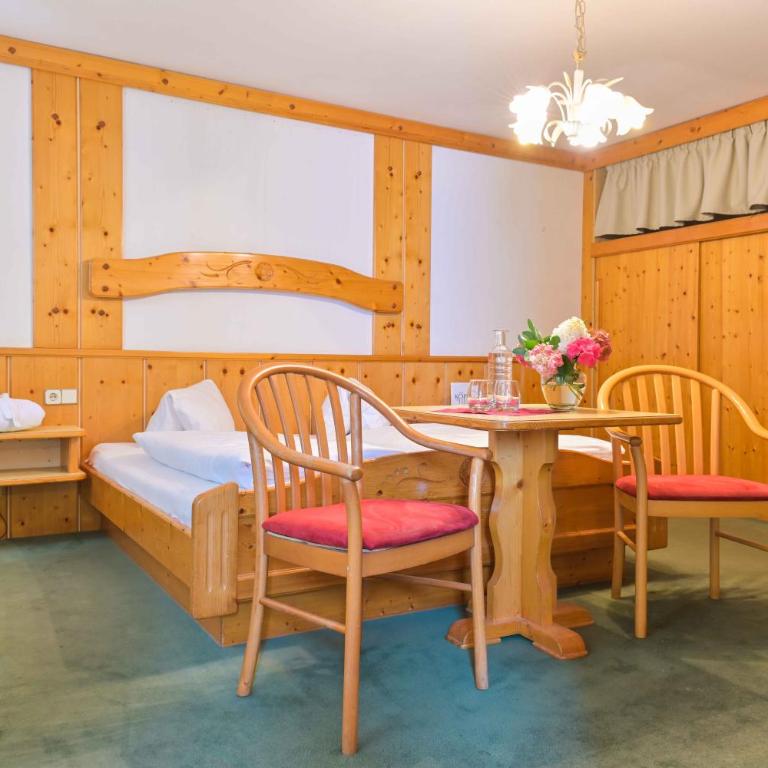 Ferienhotel Alber - Doppelzimmer - Nebengebäude - 1