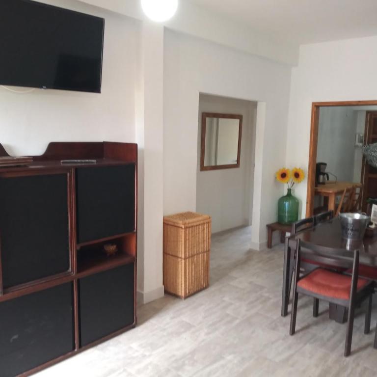EL REFUGIO 1 CUADRA COSTA,COCHERAS, CALEFACCIÓN,PARRILLAS,ROPA DE CAMA,WIFI, IMPECABLE FARO MOGOTES SOLO PAREJAS y FAMILIAS - Casa de 2 dormitorios - 19