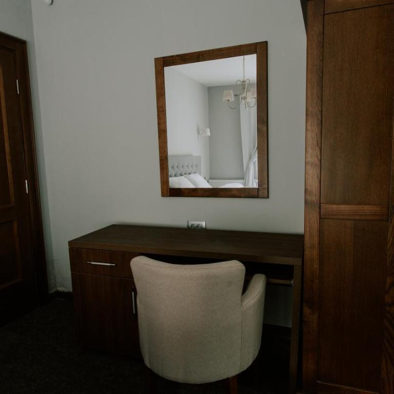 Keystone residences - Standardna Dvokrevetna Soba sa Bračnim Krevetom - 3