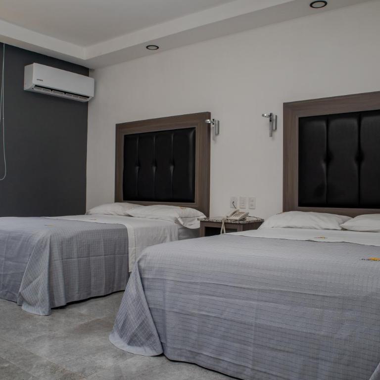 Hotel y Villas Costa del Sol - Double Room with Two Double Beds - 4