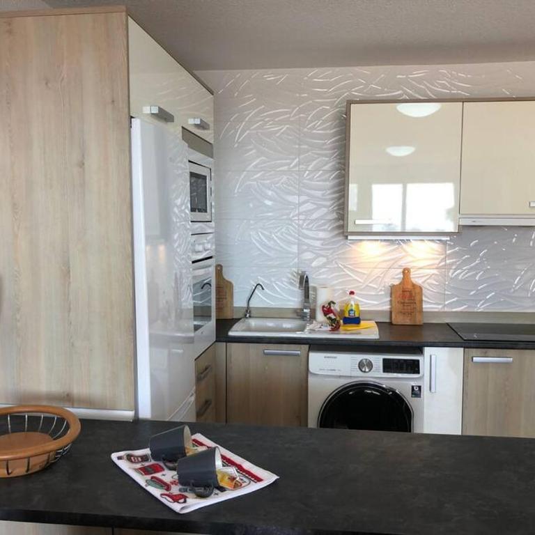Modern 2 bed penthouse Américas centre of town with a pool and ocean views - Apartamento de 2 dormitorios - 33