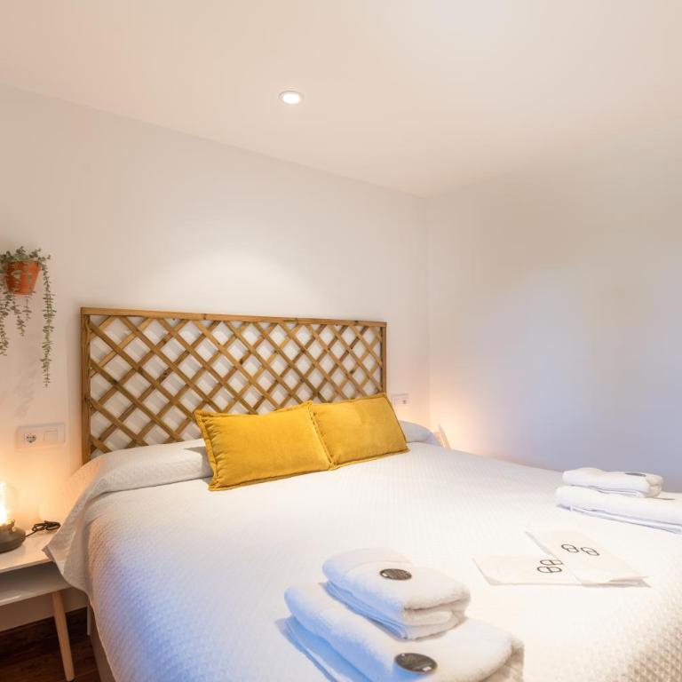 Apartamento histórico en el centro de Llanes, a 2 min a pie de la playa - Two-Bedroom Apartment - 12