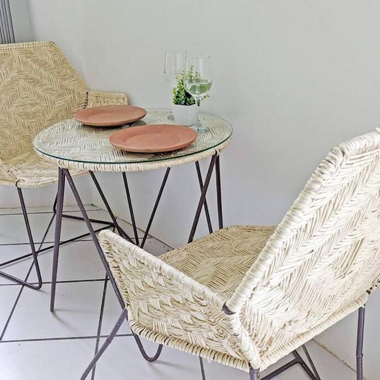 Walkable Rinconada Studio King Bed, Pool, Fast WiFi - Trees - Apartamento de 1 dormitorio - 12