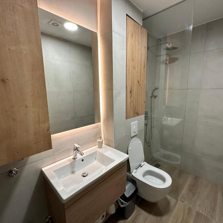 Sunset Pines Apt, Villa Mont - One-Bedroom Apartment - 13