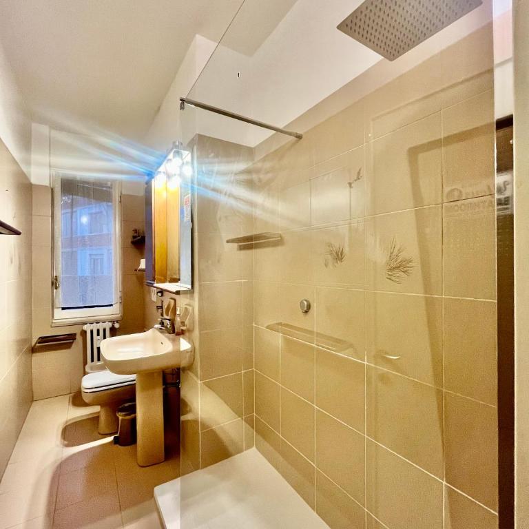 Milano Guest House - Deluxe Double Room - 33