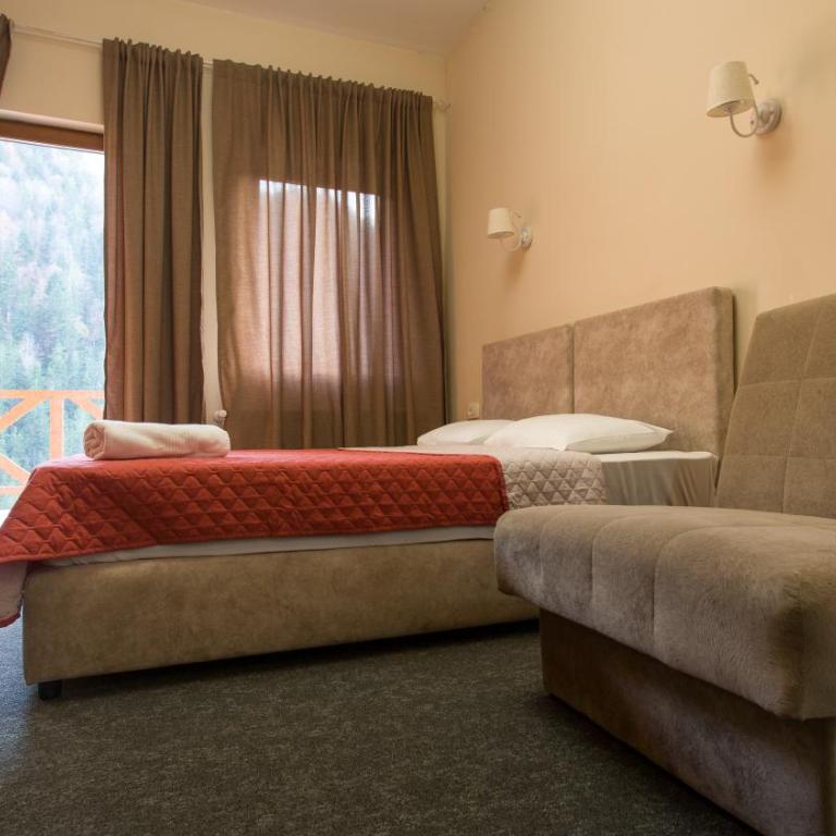 Keystone residences - Dvokrevetna Soba sa Bračnim Krevetom i Pogledom na Planinu - 3