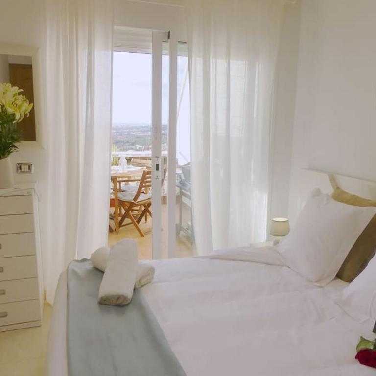 Apartamento con piscina climatizada y vistas - Two-Bedroom Apartment - 21