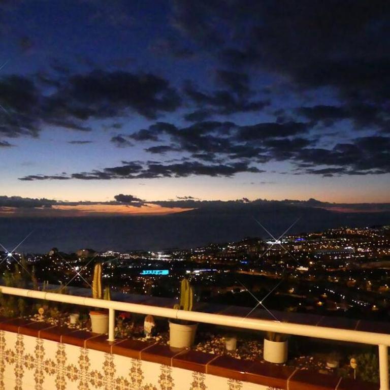 Apartamento con piscina climatizada y vistas - Two-Bedroom Apartment - 3