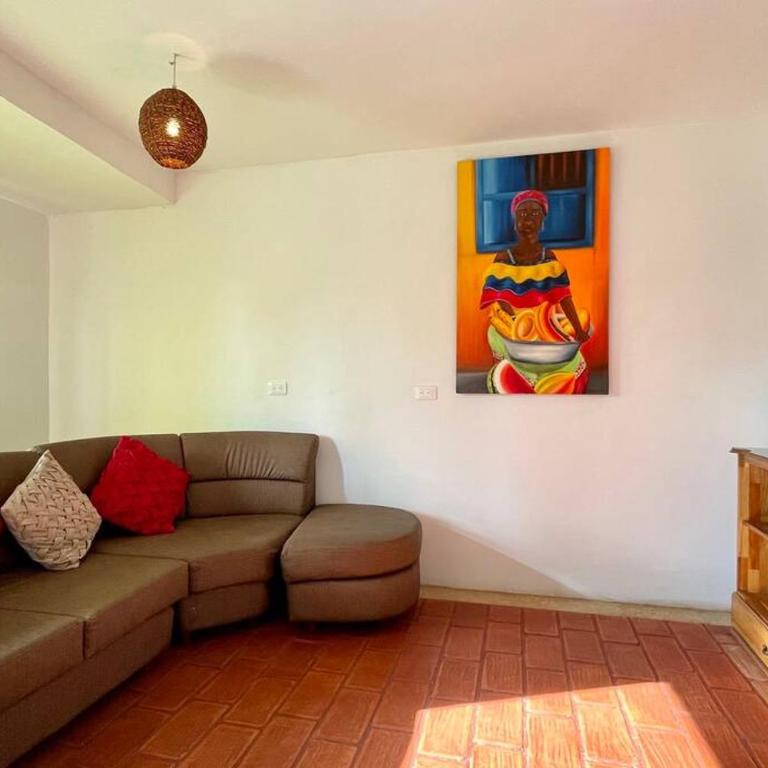 Gorgeous 8 BR House w/ Pool in the Old City - Eight-Bedroom House - 22