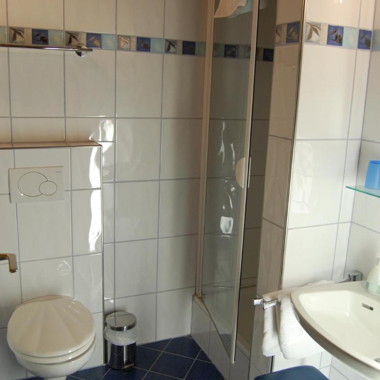 Hotel - Pension - Heidelberg inkl. Chiemgaukarte - Doppelzimmer mit Balkon - 5