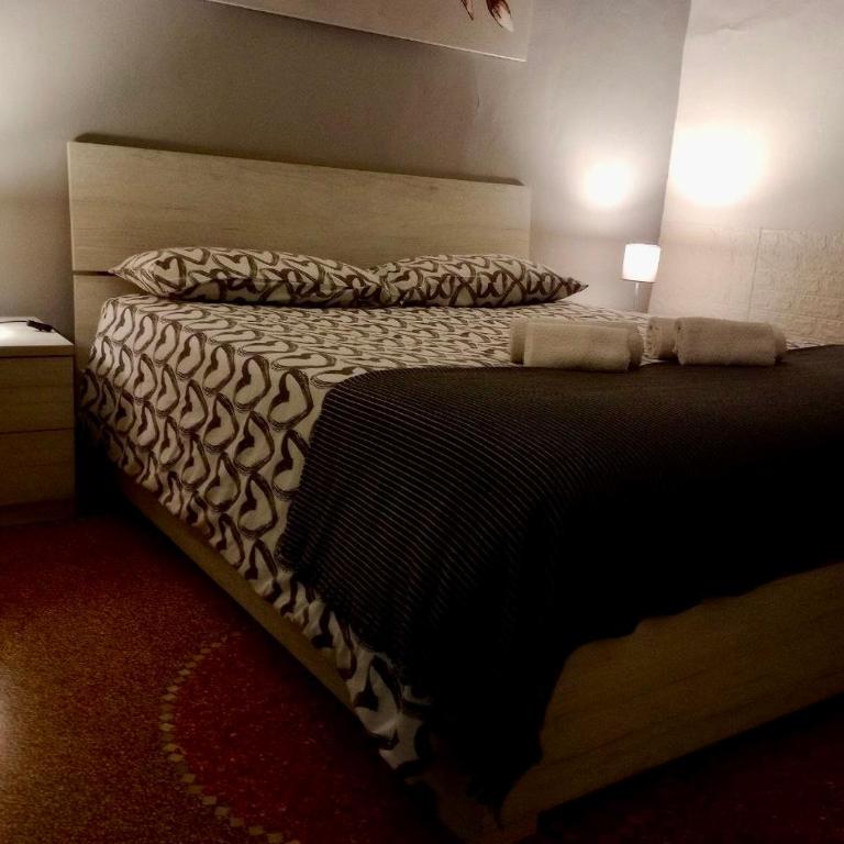HOME ADRIANA - Appartamento con 1 Camera da Letto - 1