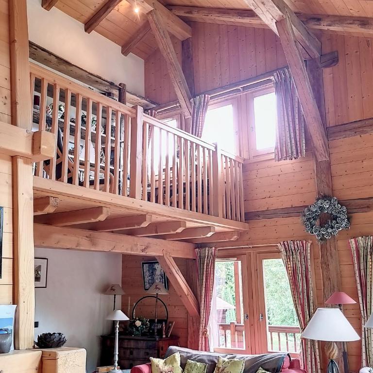 Chalet rénové 3 étoiles, 14 pers, vue Mont Blanc, Wifi - Chalet 3 Chambres - 12