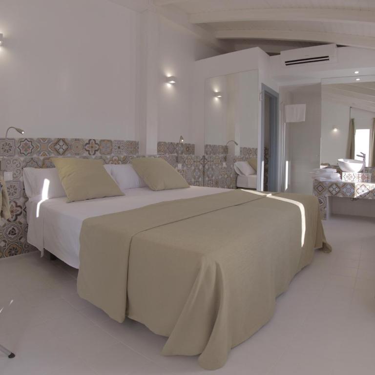 Hostal Gravina - Habitación Doble Superior con terraza - 5