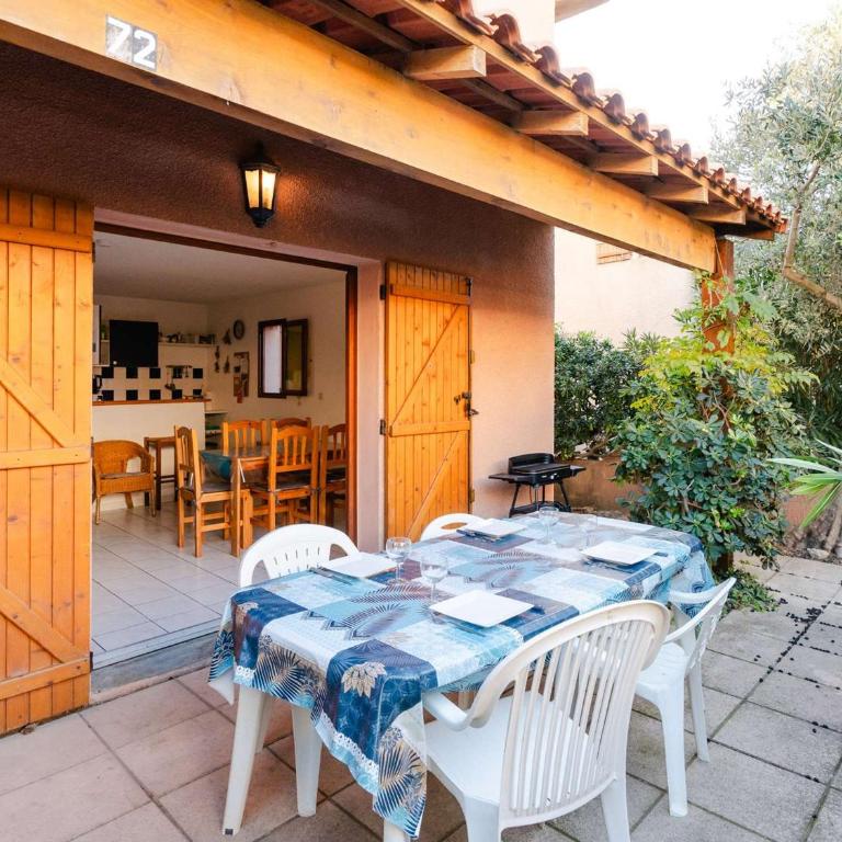 Gruissan : Pavillon 3 pièces, 6 pers, piscine privée, près plage et centre – animaux acceptés - FR-1-409-246 - Villa - 8