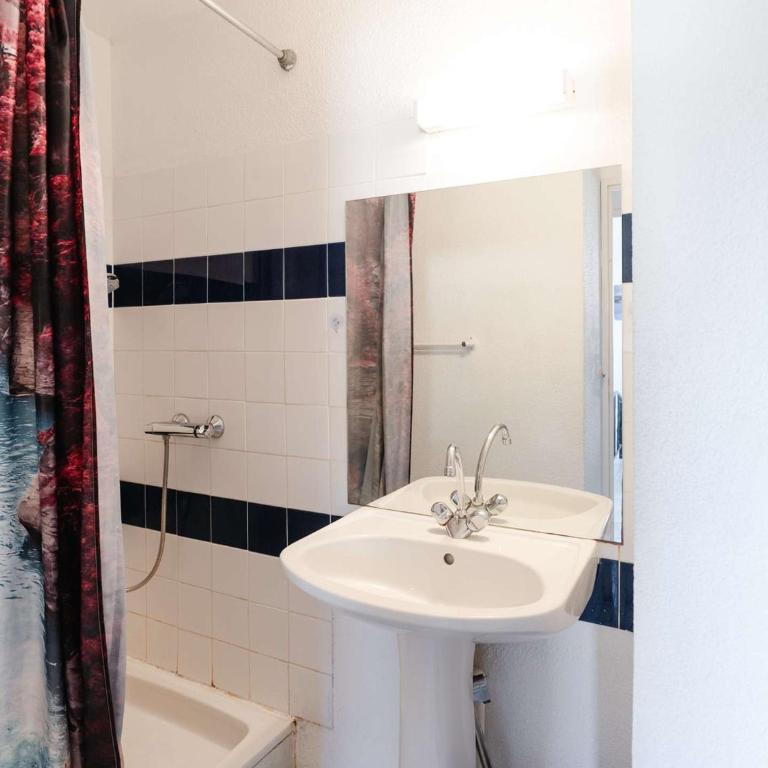 Gruissan : Pavillon 3 pièces, 6 pers, piscine privée, près plage et centre – animaux acceptés - FR-1-409-246 - Villa - 11