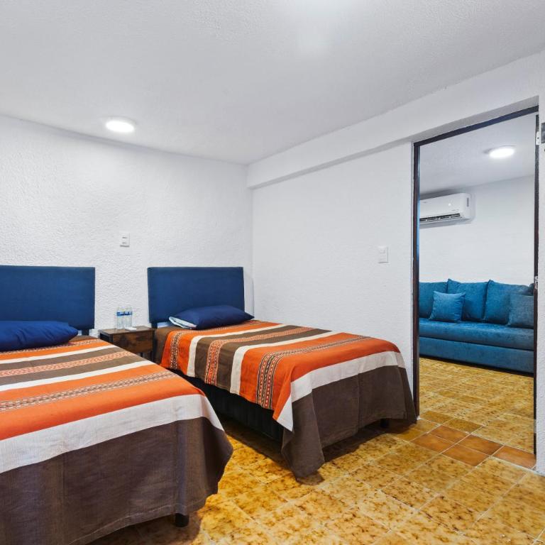 Casa Nance Alojamientos CHICHÉN ITZÁ Hospedaje Familiar Mercado 28 y ADO Centro - Deluxe Family Room - 2