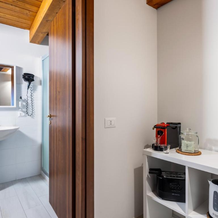 Open Sicily Homes - Near the Central Train Station - Apartment with Balcony - 14