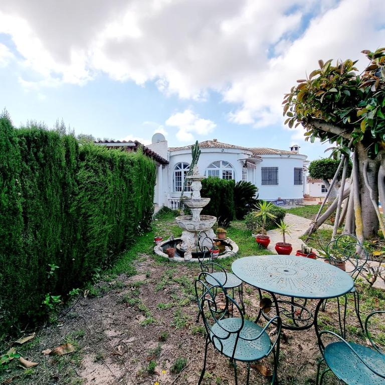 Charming Villa with Private Pool in Urb La Siesta Torrevieja - Casa - 5