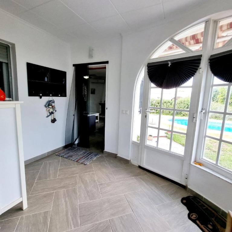 Charming Villa with Private Pool in Urb La Siesta Torrevieja - Casa - 12