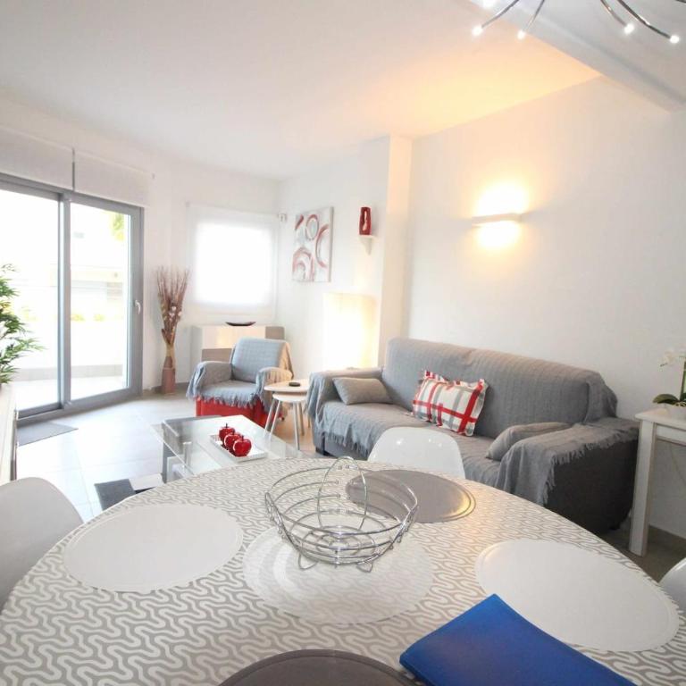 Apto bajo La Veleta Torrevieja - Apartamento - 17