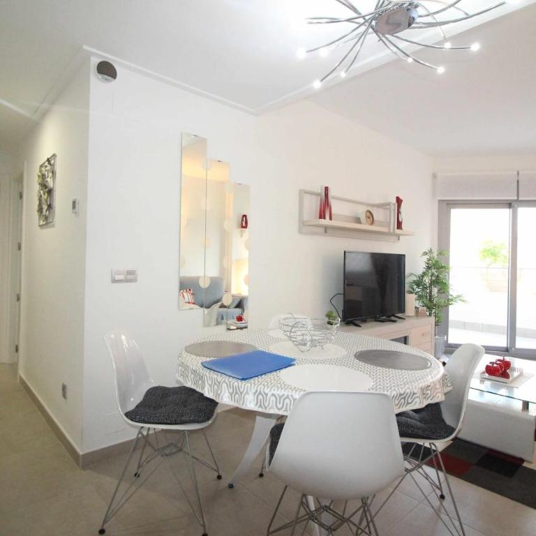 Apto bajo La Veleta Torrevieja - Apartamento - 18