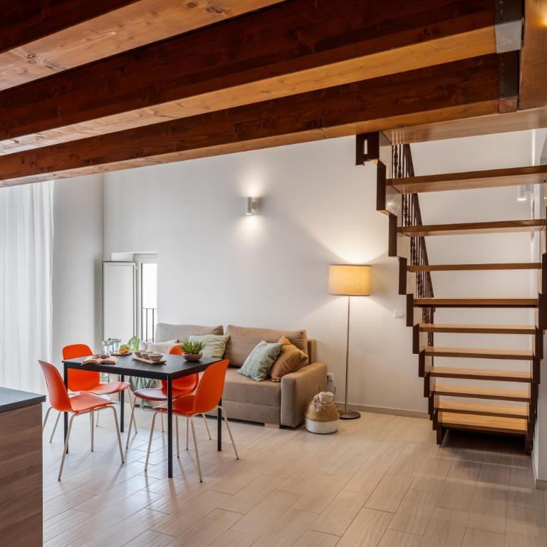 Open Sicily Homes - Near the Central Train Station - Apartment with Balcony - 10