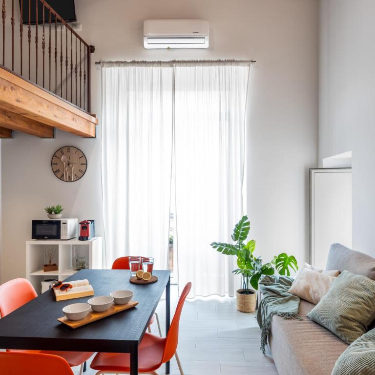 Open Sicily Homes - Near the Central Train Station - Apartment with Balcony - 5