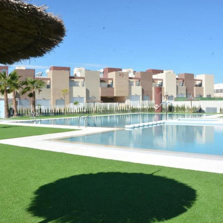Vivienda aguas nuevas familiar & deportivo - Casa de 3 dormitorios - 1