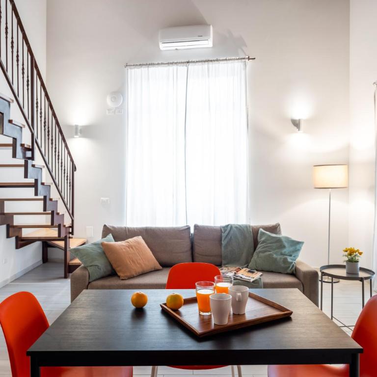 Open Sicily Homes - Near the Central Train Station - Apartment with Balcony - 6