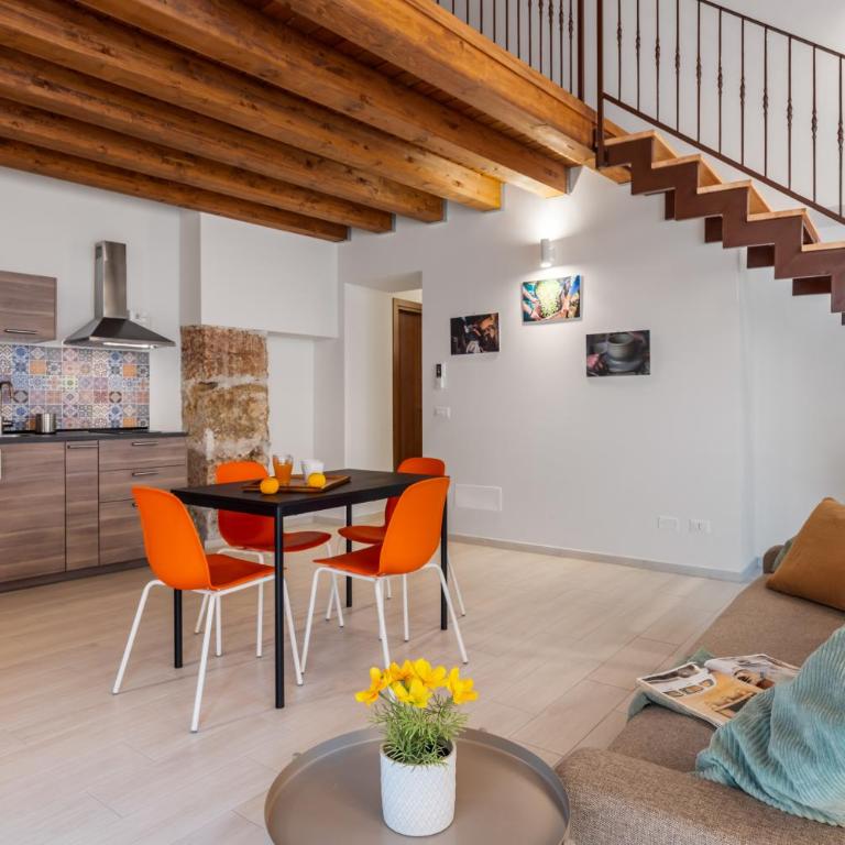 Open Sicily Homes - Near the Central Train Station - Apartment with Balcony - 8