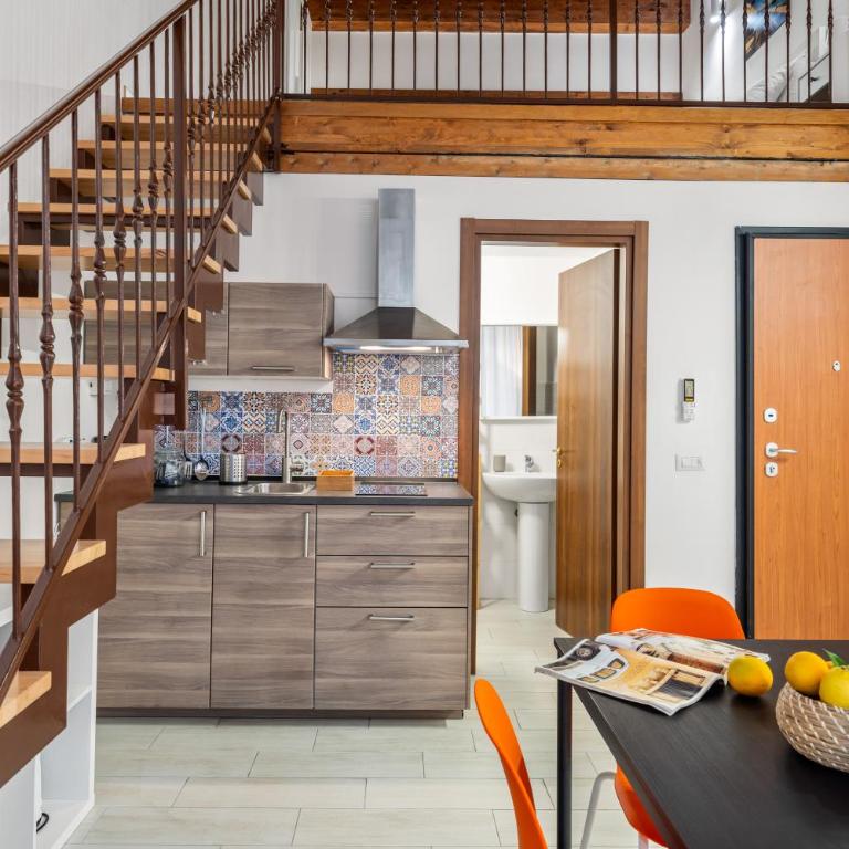 Open Sicily Homes - Near the Central Train Station - Apartment with Balcony - 4