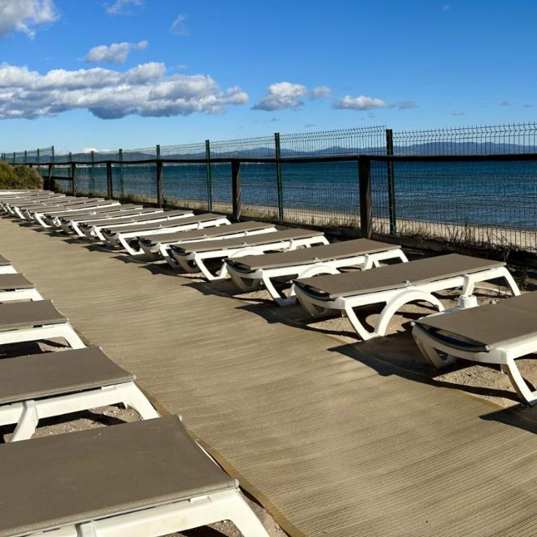 LA BADINE Appartement rénové Haut de gamme Balneo Climatisation - Appartement - Vue sur Piscine - 31