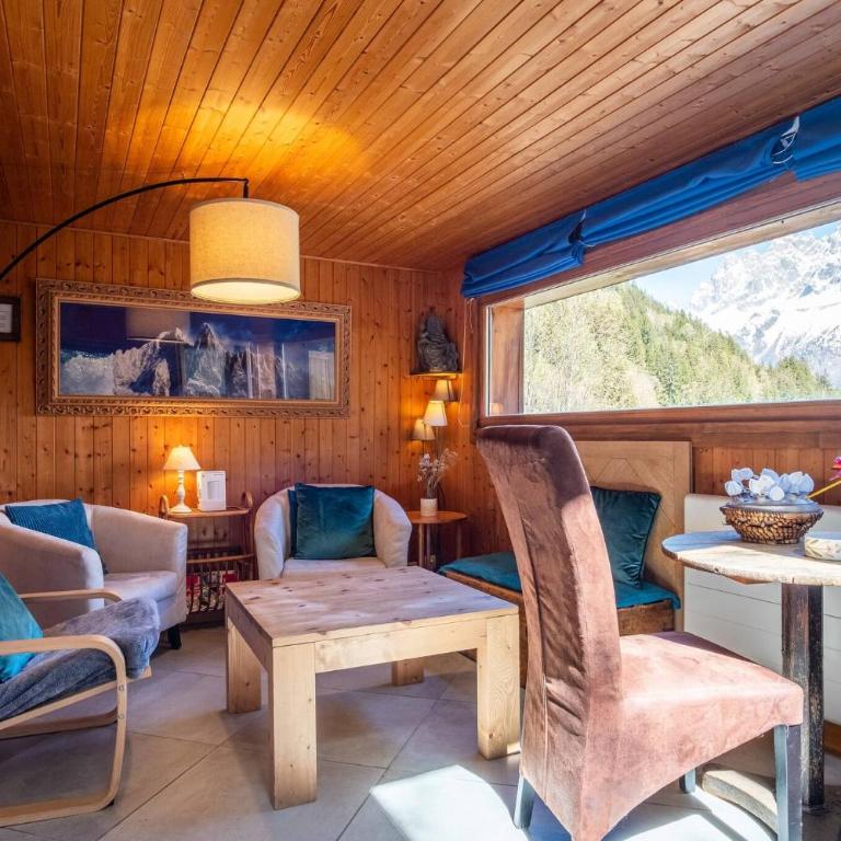 Datcha of Sky -Jardin - Calme - 180 vues - 9 chambres & Studio Appt - Chalet - 3