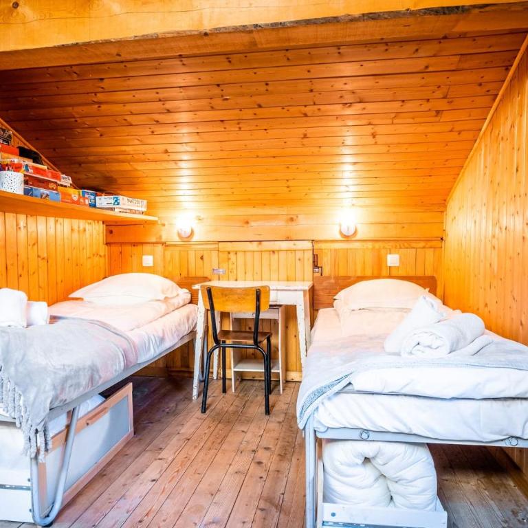 Datcha of Sky -Jardin - Calme - 180 vues - 9 chambres & Studio Appt - Chalet - 53