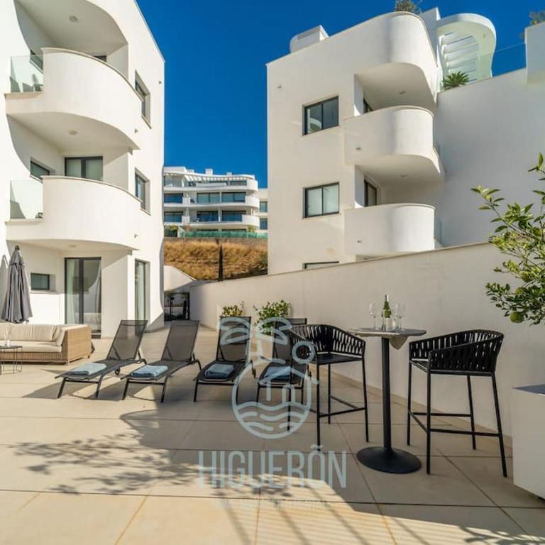HigueronRentals Sandshine - Three-Bedroom Apartment - 6