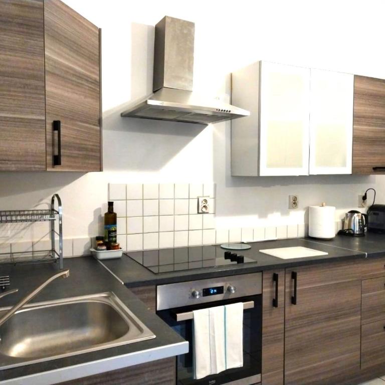 A Deux Pas des Halles - Hypercentre - Idéal Couple - Appartement 1 Chambre - 17