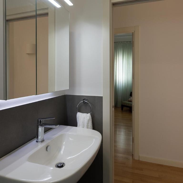 Veoapartment Cervantes Terraza - Two-Bedroom Apartment - 10