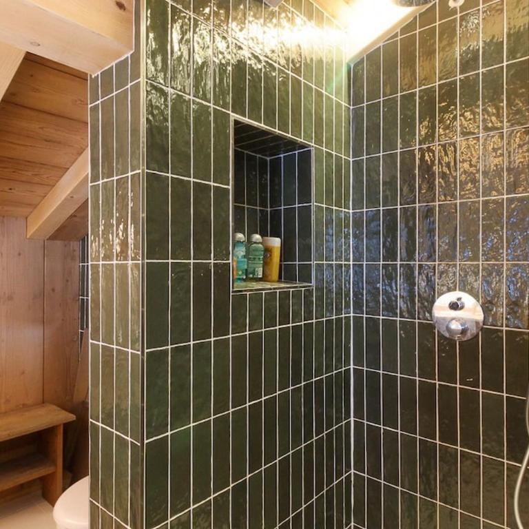 Chalet L'Oratoire & Mazot - Renovated Historic Chalet - Huge Garden & Separate Cabin for 2 - Chalet - 34