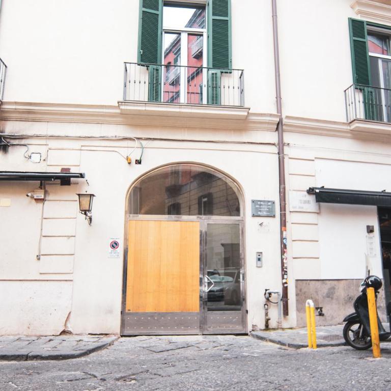 Appartamento in Pieno Centro a Napoli vicino al Mare - Casa con 1 Camera da Letto - 20