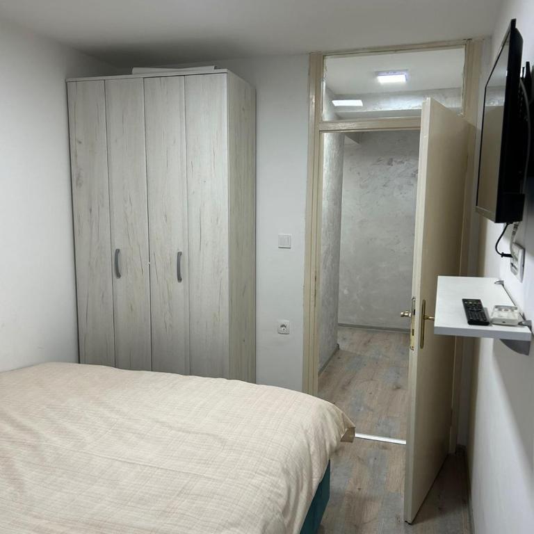 Apartman Ksenija - Deluxe Family Suite - 4