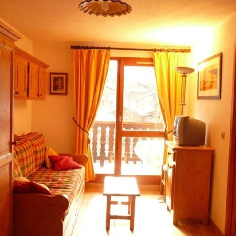 Appartement 2 pièces 4-6 pers, balcon, piscine, centre Arêches-Beaufort - One-Bedroom Apartment - 8