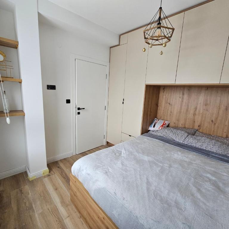 Sunset Pines Apt, Villa Mont - One-Bedroom Apartment - 9