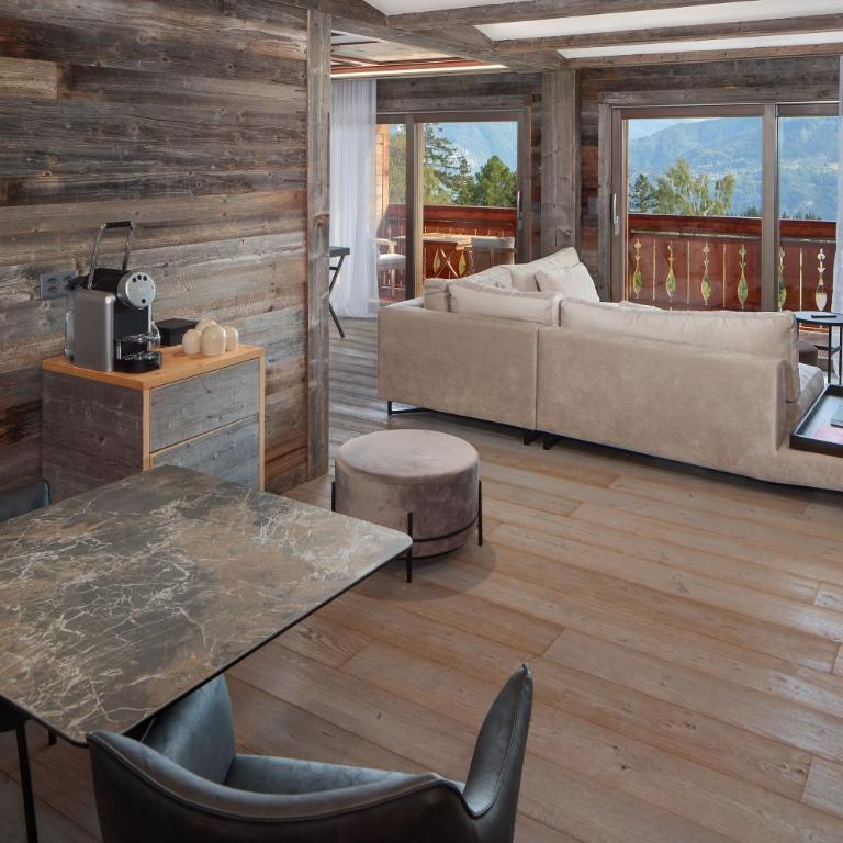 Aïda Hôtel & Spa - "Adults Only" Relais & Châteaux - Suite Supérieure avec Vue sur la Montagne - 5