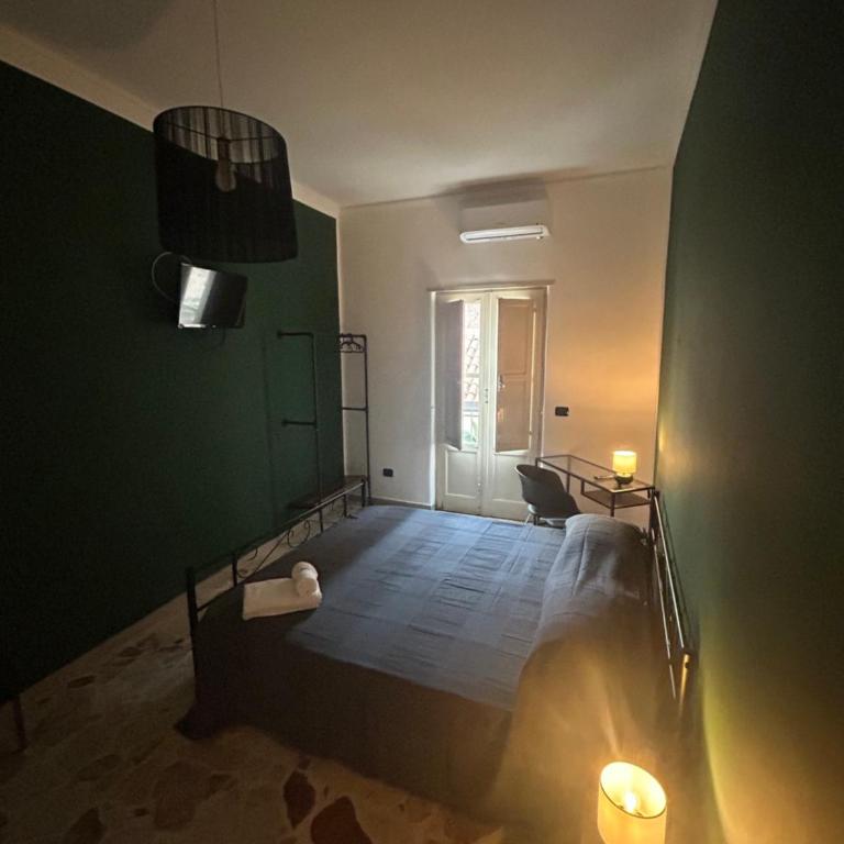 Harmony Home - King Room - 4