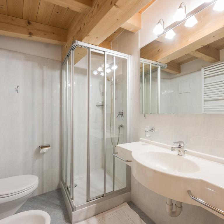 Residence Reisenschuh - Deluxe Twin Room - 6