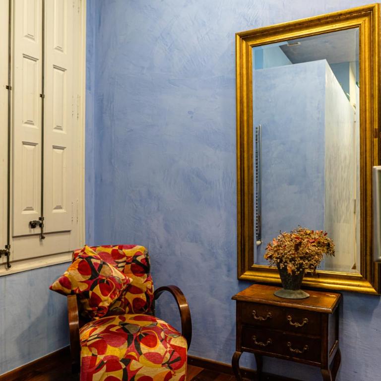 B&B Boutique Ca La Maria - Two-Bedroom Suite with Balcony - 13