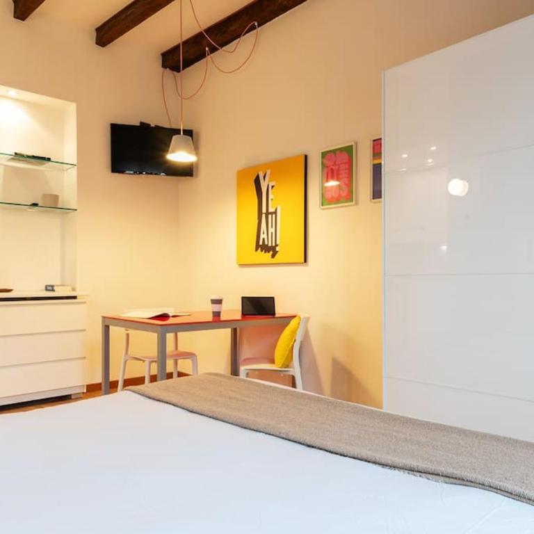 Frisi fast WiFi Aircon Flexyrent - Monolocale - 5