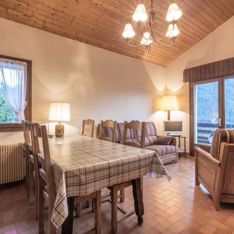 Charmant 3 pièces avec mezzanine pour 6 pers, balcon sud et parking à La Clusaz - FR-1-437-94 - Apartment - 1