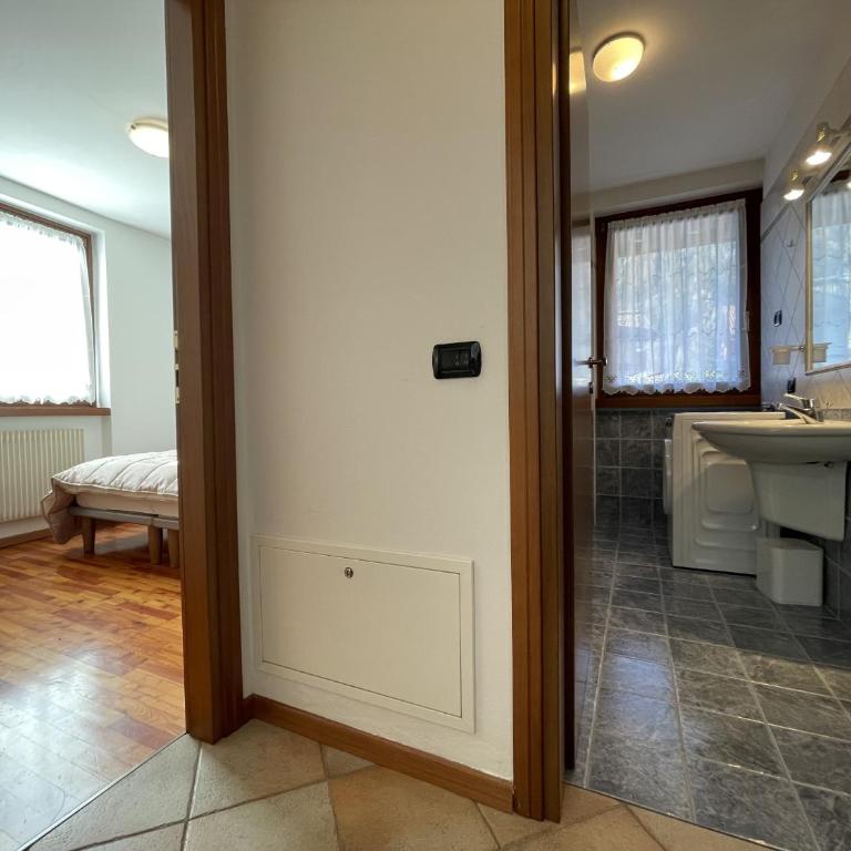 058 Trilocale Baldino, Pinzolo - Apartamento de 2 dormitorios - 9
