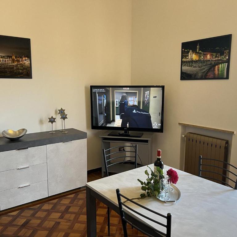 Premier étage - Two-Bedroom Apartment - 4